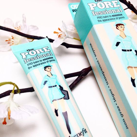 Another one that will minimize your pores - Benefit’s Porefessional primer will also keep your oily skin in check! We use this daily, and we’re obsessed!