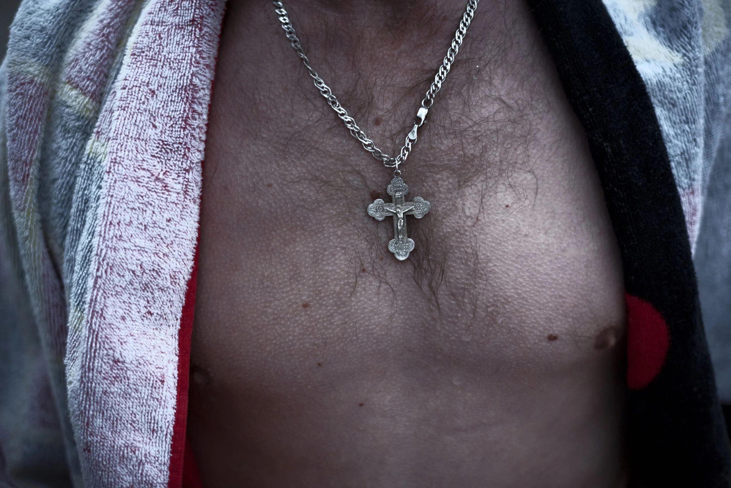  Nick after a bath in the river Neva outside St.Petersburg, Russia. For Universitas. 2017. 