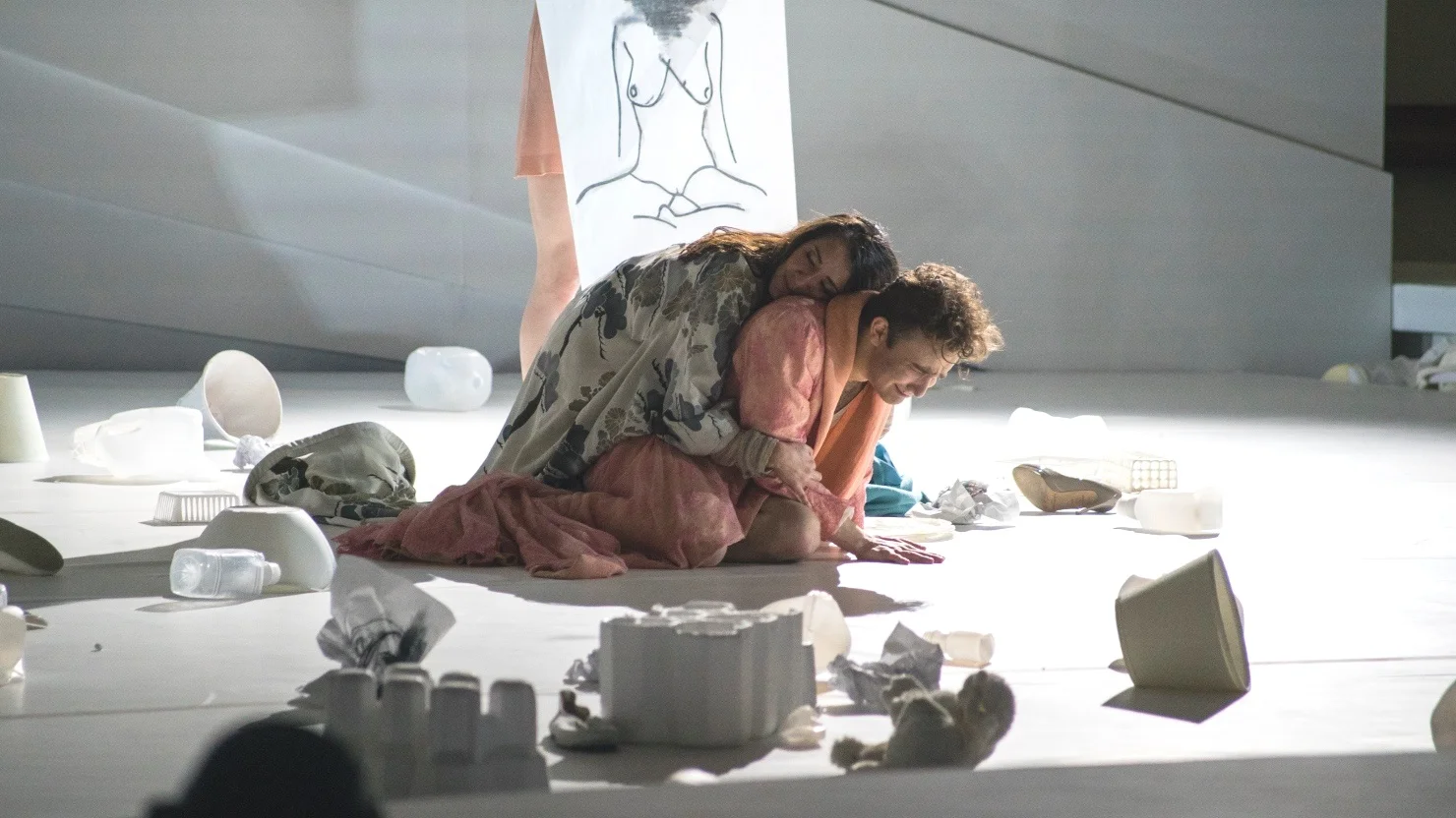 Elisabeth in “Les enfants terribles” at Opera Omaha (photo by Adam Larsen)