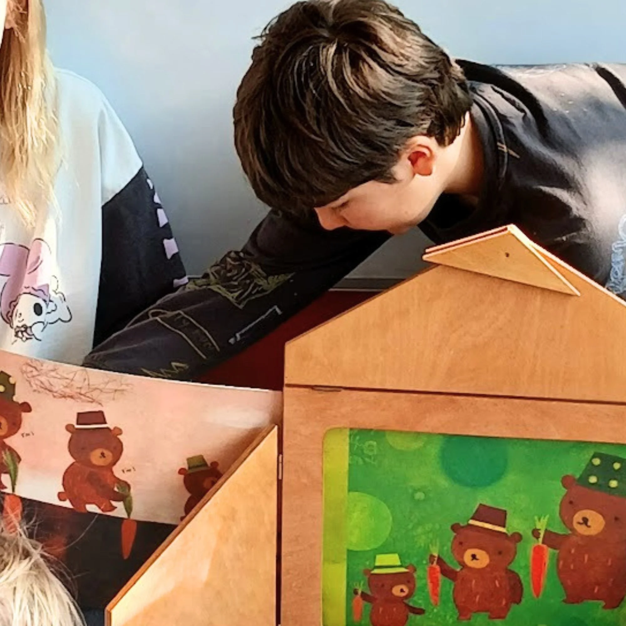 SISOG Primary visiting preschool (1)4.jpg