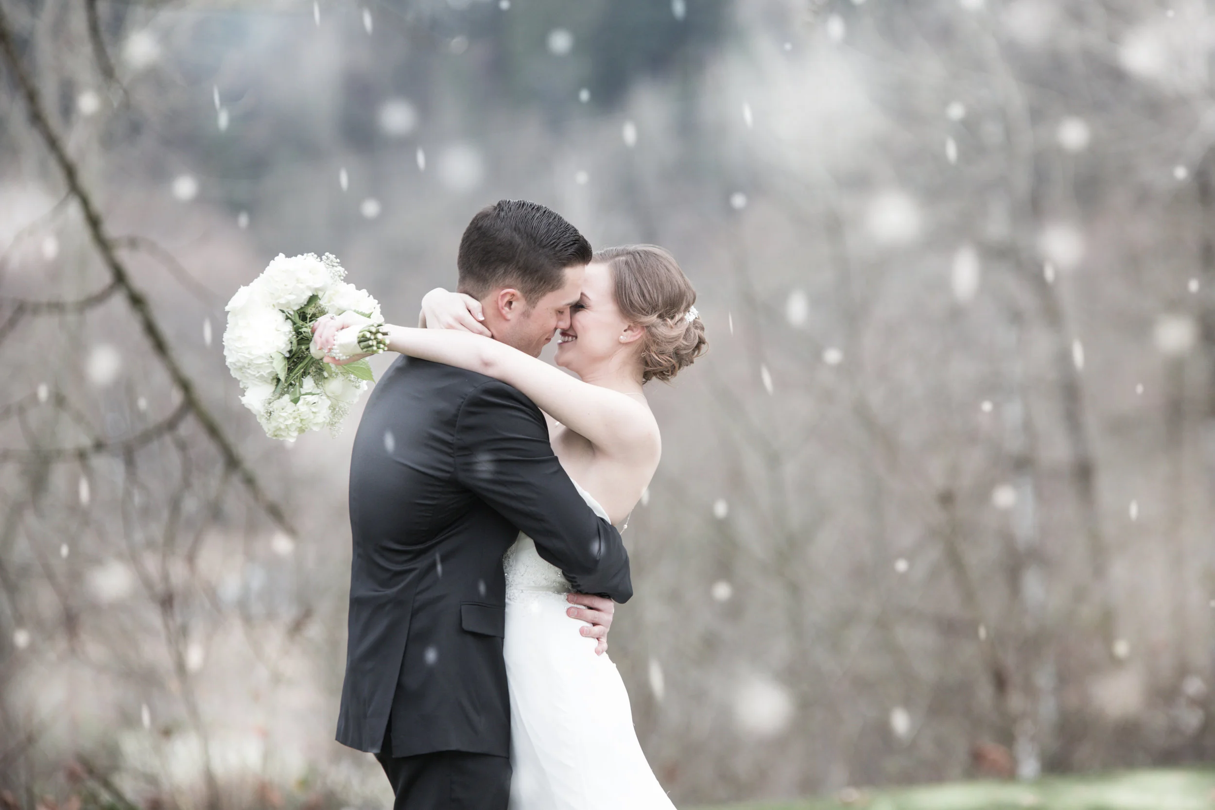2017 Olympia, WA - © South Sound Weddings