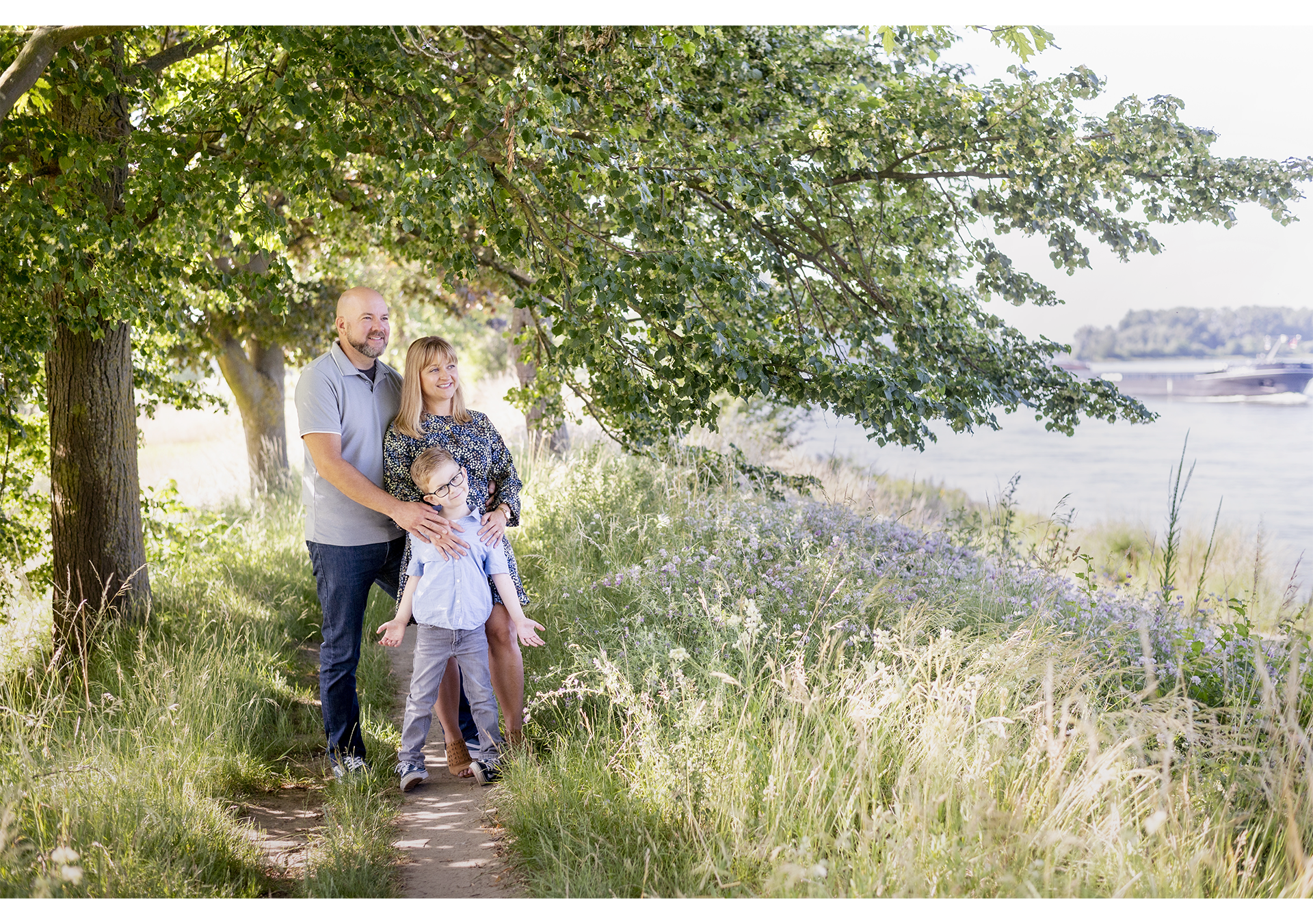 Familienfotos am Altlussheimer Rheindamm