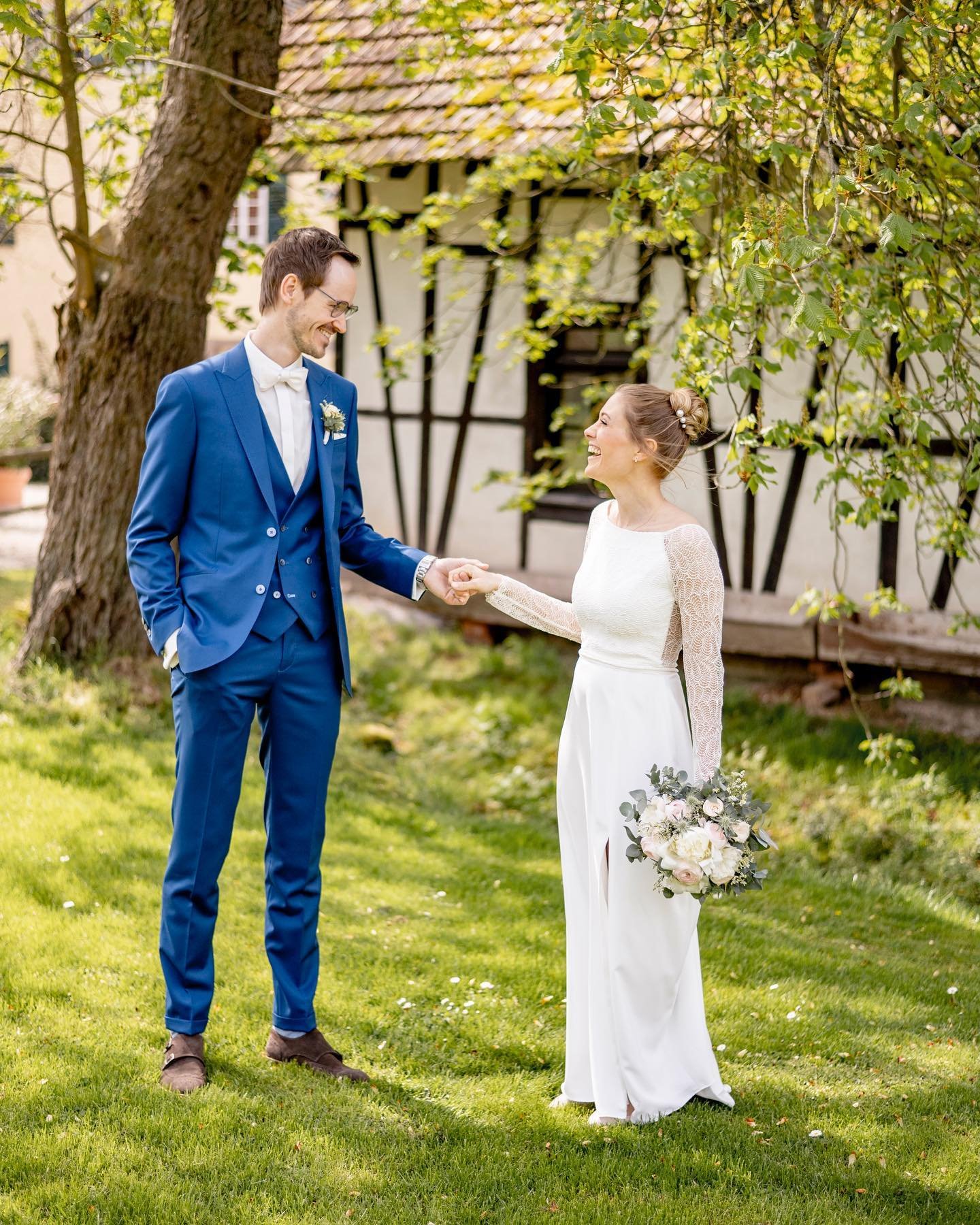 alles Liebe zum ersten Hochzeitstag &hearts;️

#fr&uuml;hlingshochzeit #steinbachhof #brautundbr&auml;utigam #hochzeitsfotografin #vaihingenenz