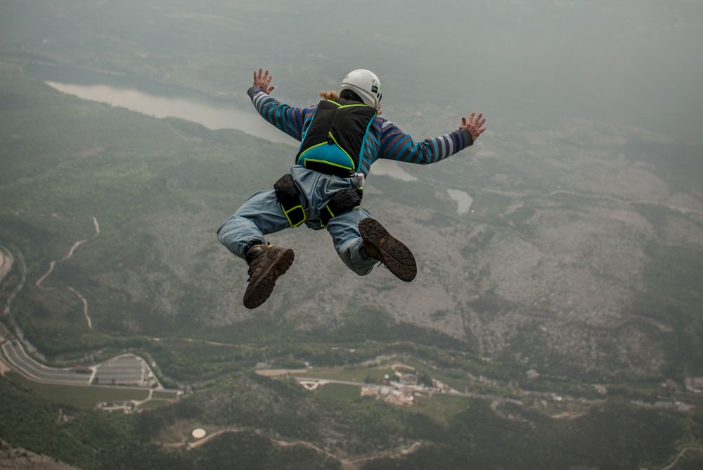 Niklas Winter Basejump.jpg