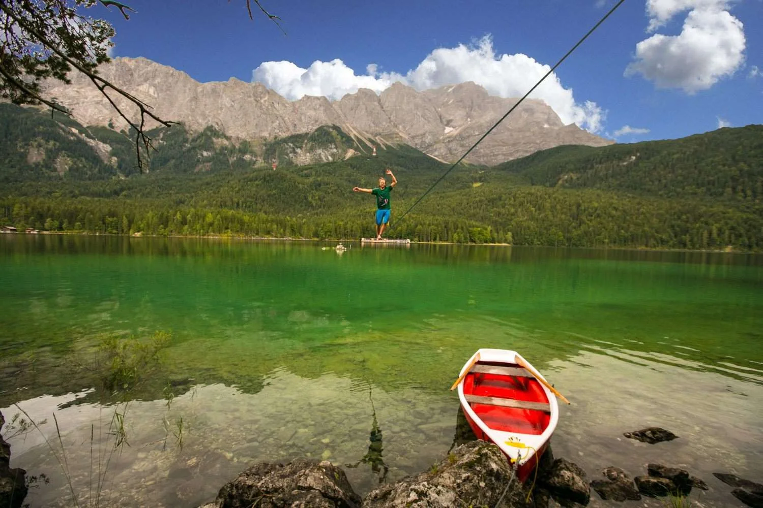Eibsee-slackline-world-record (4).jpg