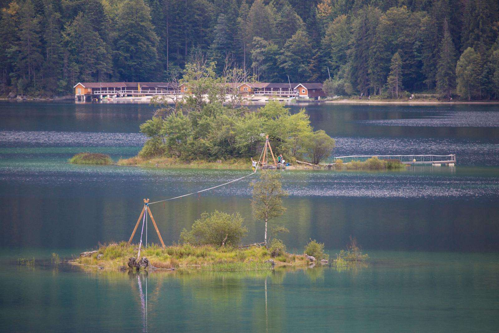 Eibsee-slackline-world-record (9).jpg
