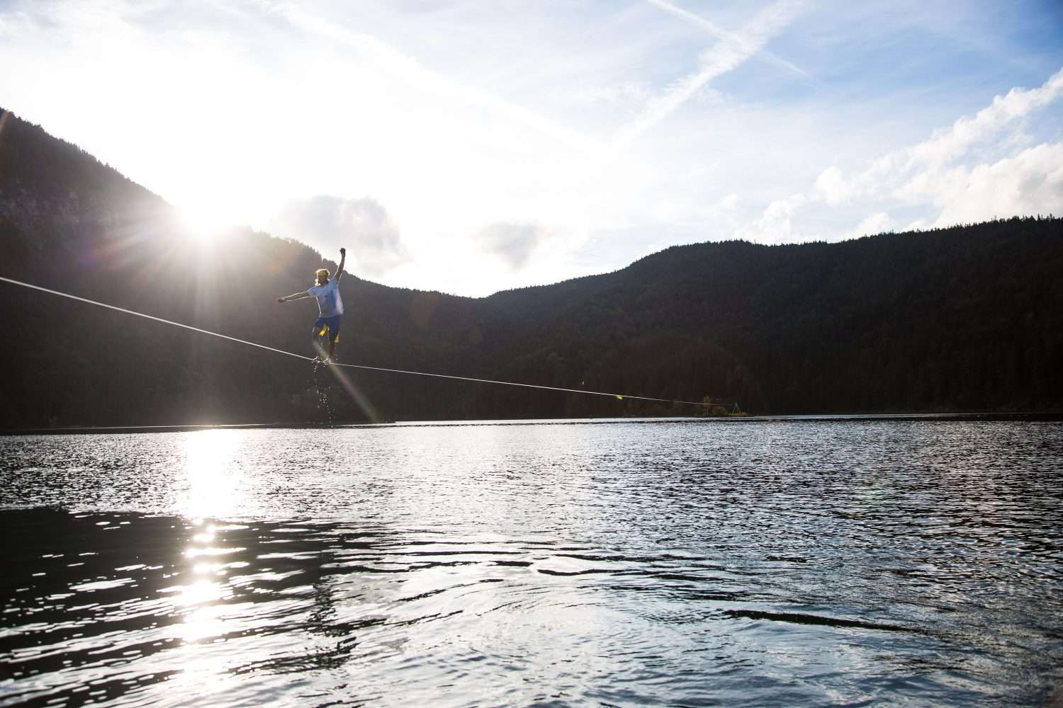 Eibsee-slackline-world-record (13).jpg