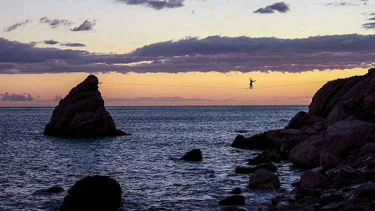 Portonovo Slackline Poetry