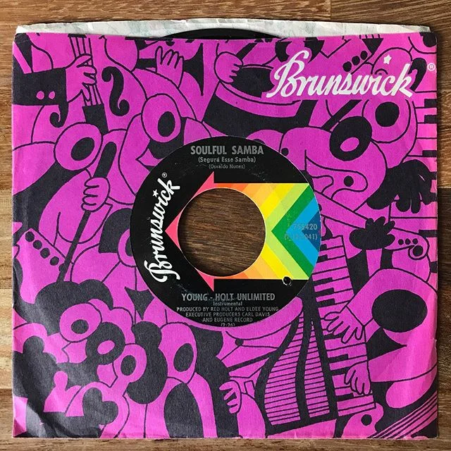 Soulful Samba by Young Holt Unlimited. Brunswick 755420, US, 1969.
•
•
Here’s a rather lovely illustrated Brunswick sleeve from the late 60s - housing a delightful record with a  title that perfectly describes its sound. Click link in