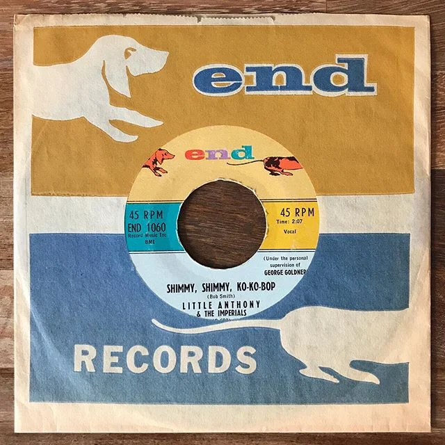Shimmy, Shimmy, Ko-Ko-Bop by Little Anthony & The Imperials. End 1060, US, 1959.
•
•
One of my favourite label and sleeve combos from the 50s. This is a great jungle-themed doo-wop number too.
•
•
#LittleAnthonyAndTheImperials