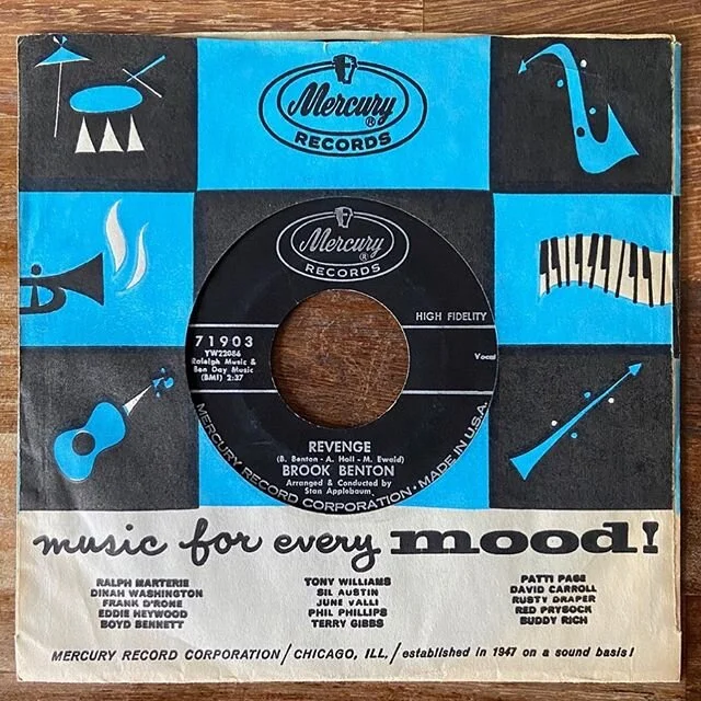 Revenge by Brook Benton. Mercury 71903, US, 1961.
•
•
Revenge is a platter best served... in this great early 60s Mercury sleeve! Love the instrument illustrations.
•
•
#MercuryRecords #BrookBenton #company45sleeves #records #45rp