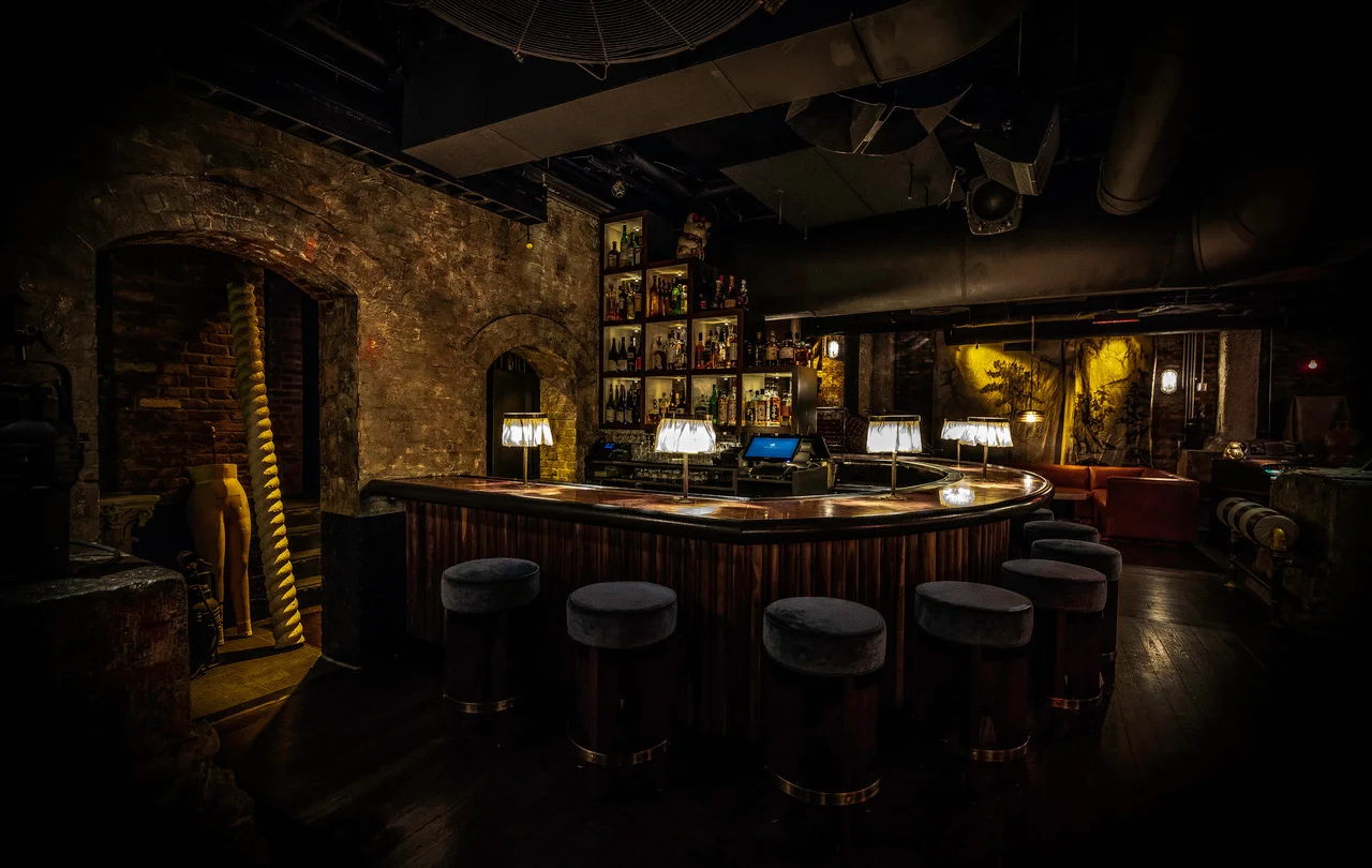  photo credit : Jason Volenec 