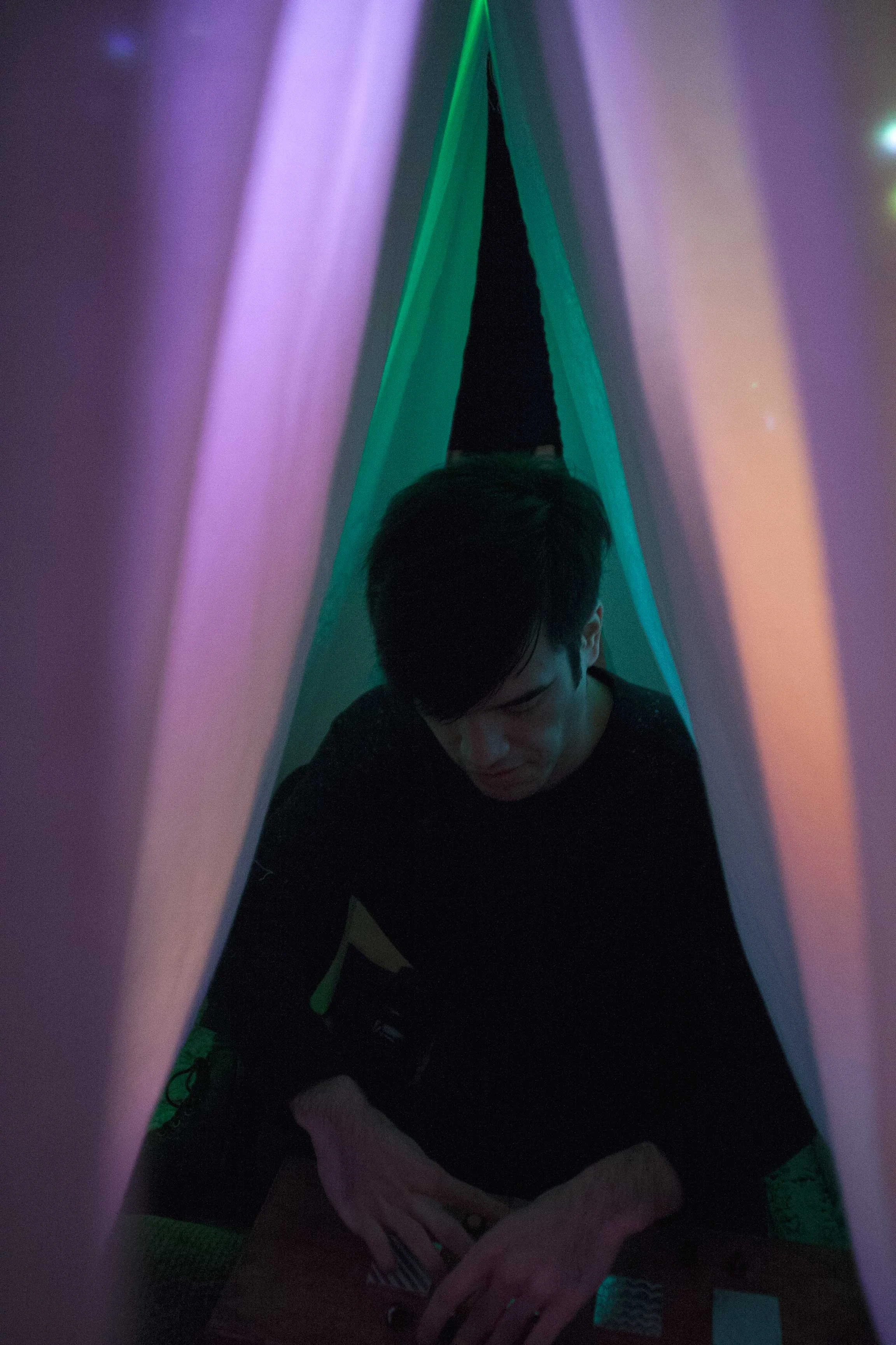 tent2x.jpg