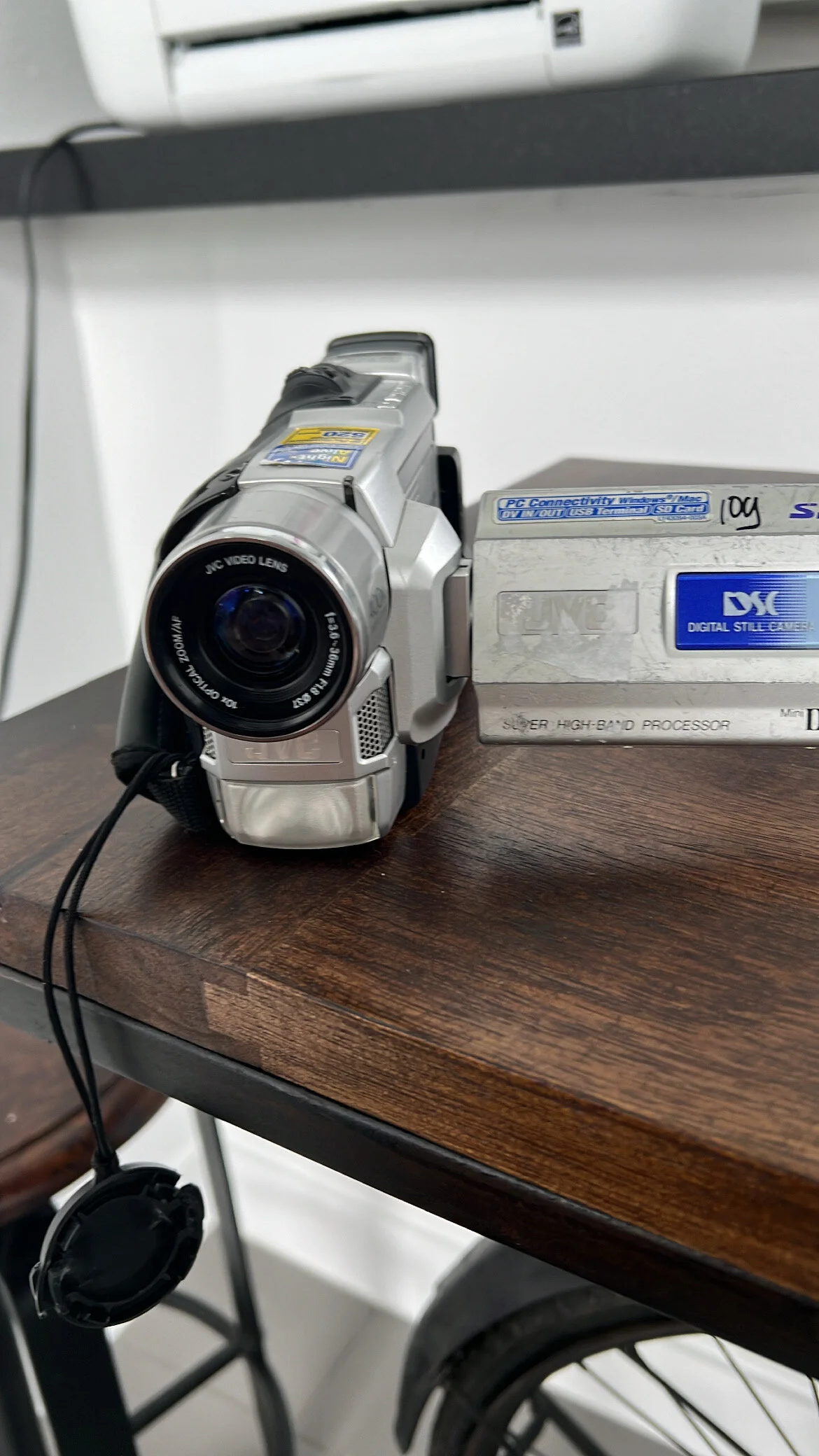 D6708ACD-8FE6-4CD9-AAD3-F4444C6DA7D9