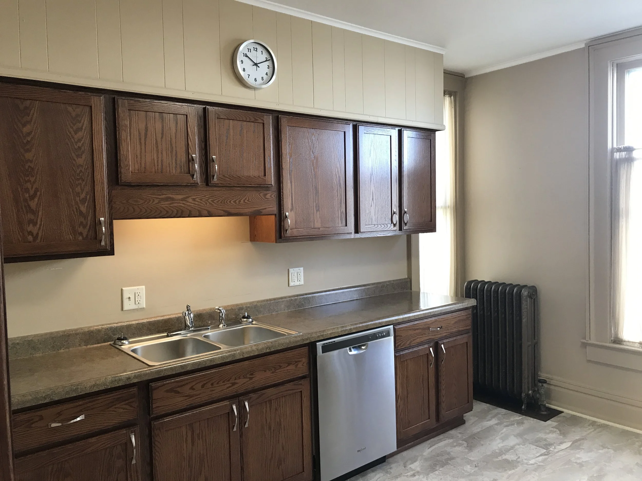 Eat In Kitchen