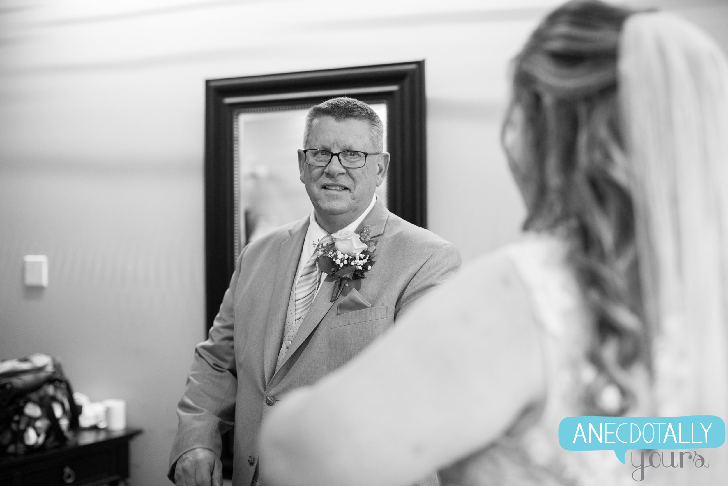 allie-hank-wedding-27.jpg