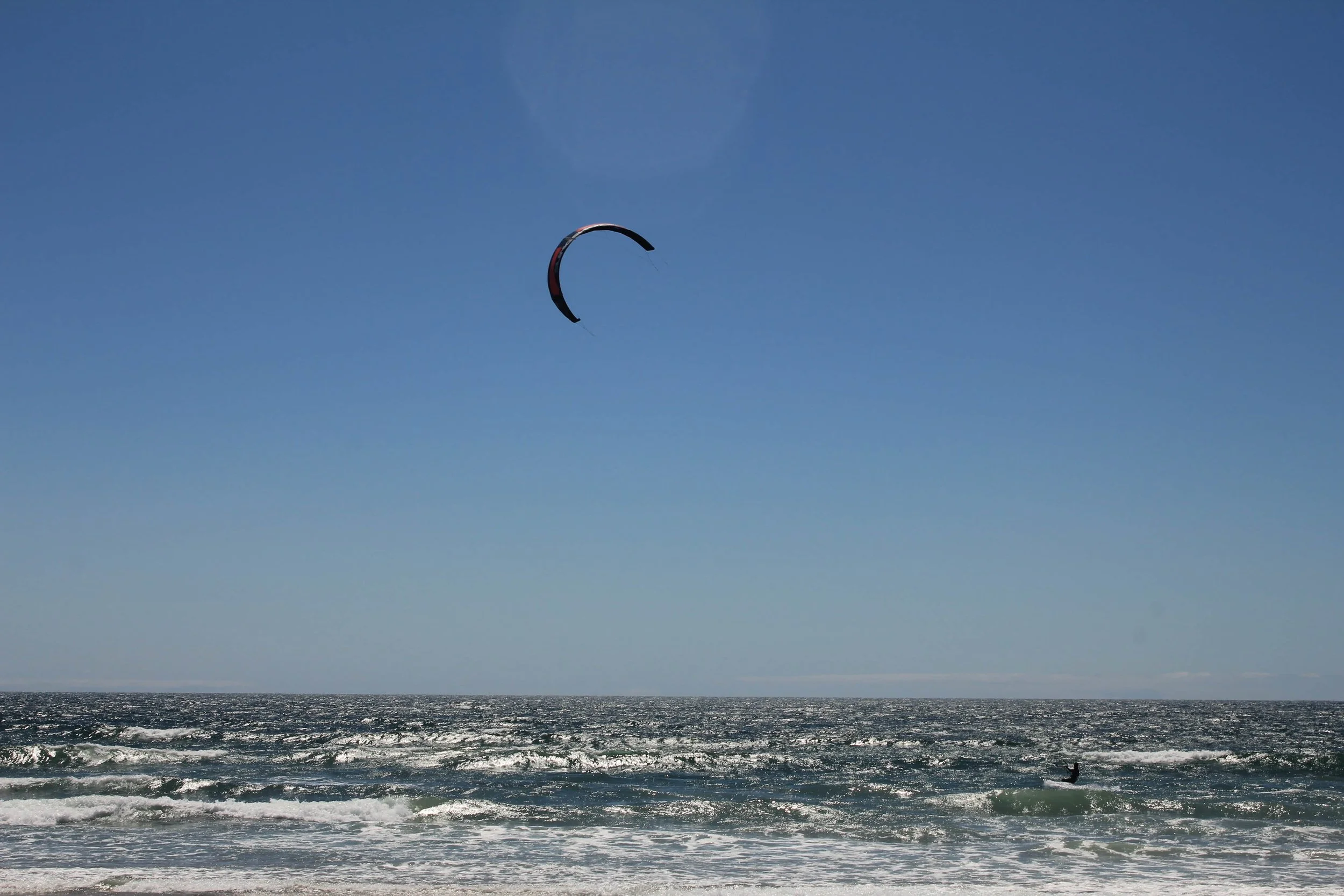 A picture I took of a kitesurfer in San Diego