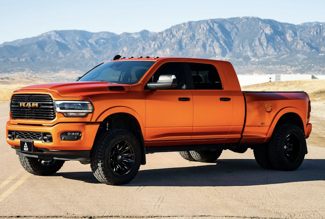 Why Window Tint Is Essential for Colorado Springs Drivers