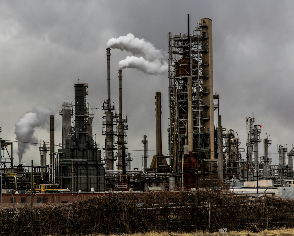 How Environmental Conditions Affect Electric Motor Performance