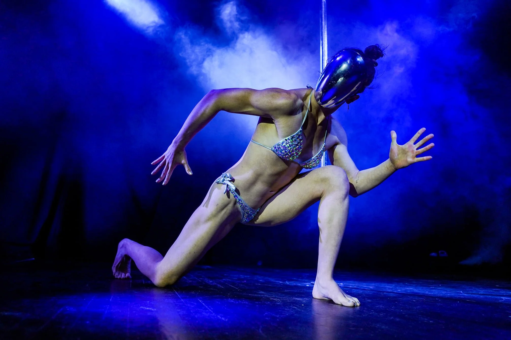 Schtick It - MR ROBOTO