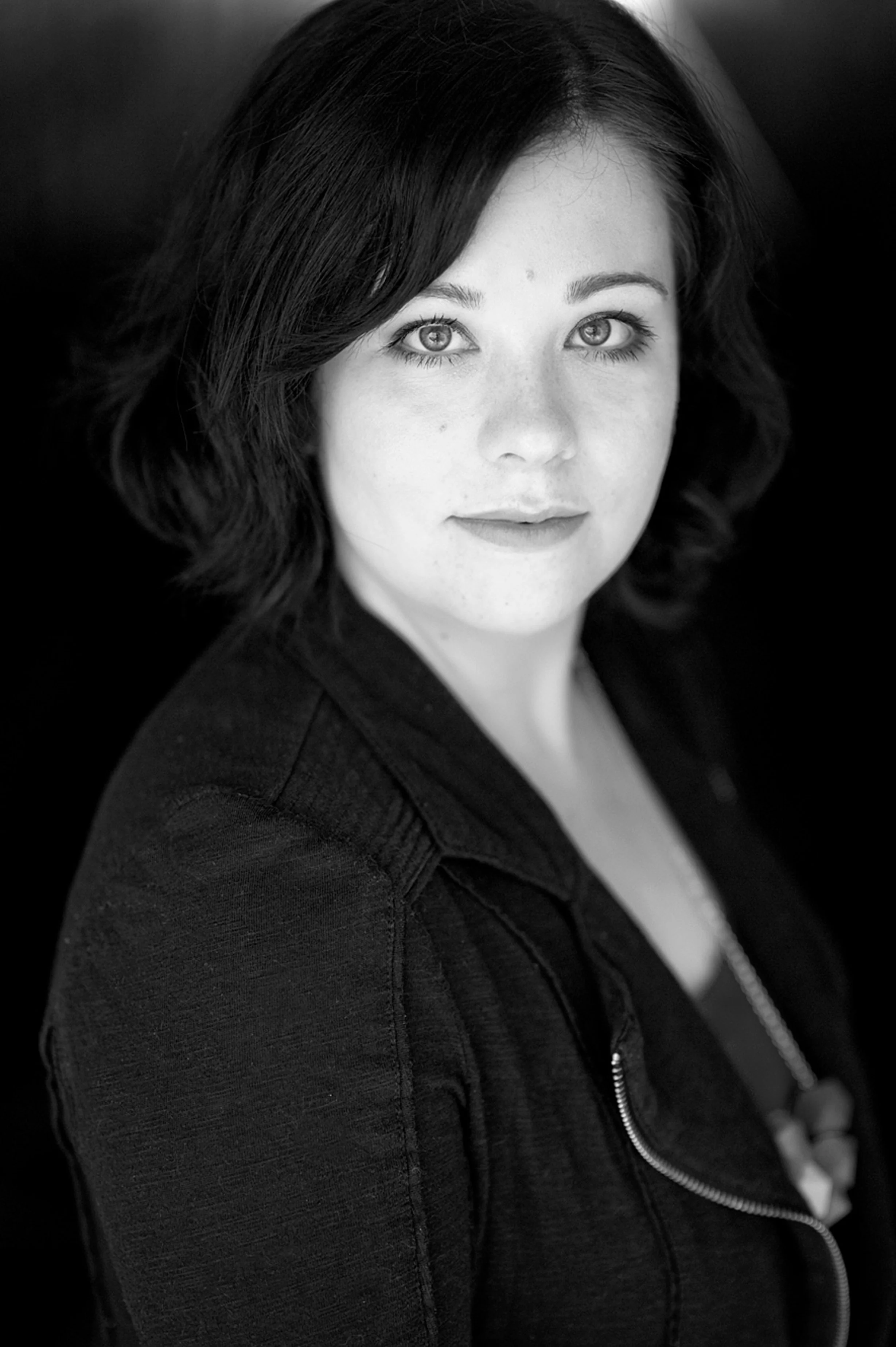 'Sequin in a Blue Room' Production Designed by Anna Gardiner Premieres at SSF Tonight