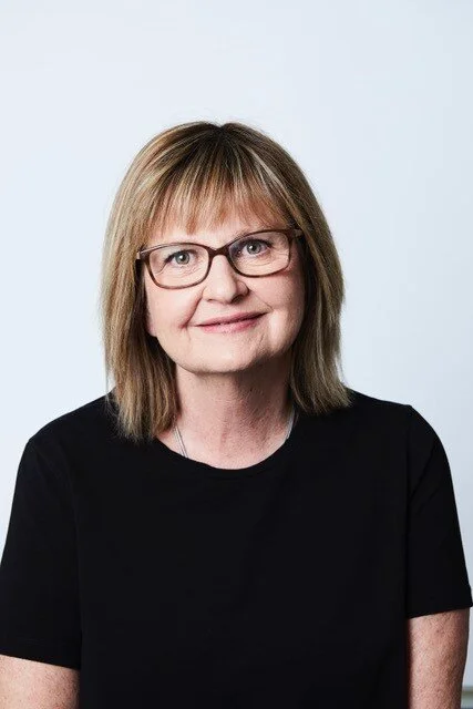 Cameron Creswell Welcomes Author Marion Frith