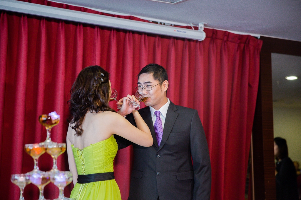 婚禮紀錄-推薦婚攝-默默推薦-高雄婚攝17.jpg