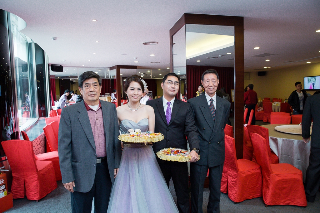 婚禮紀錄-推薦婚攝-默默推薦-高雄婚攝53.jpg