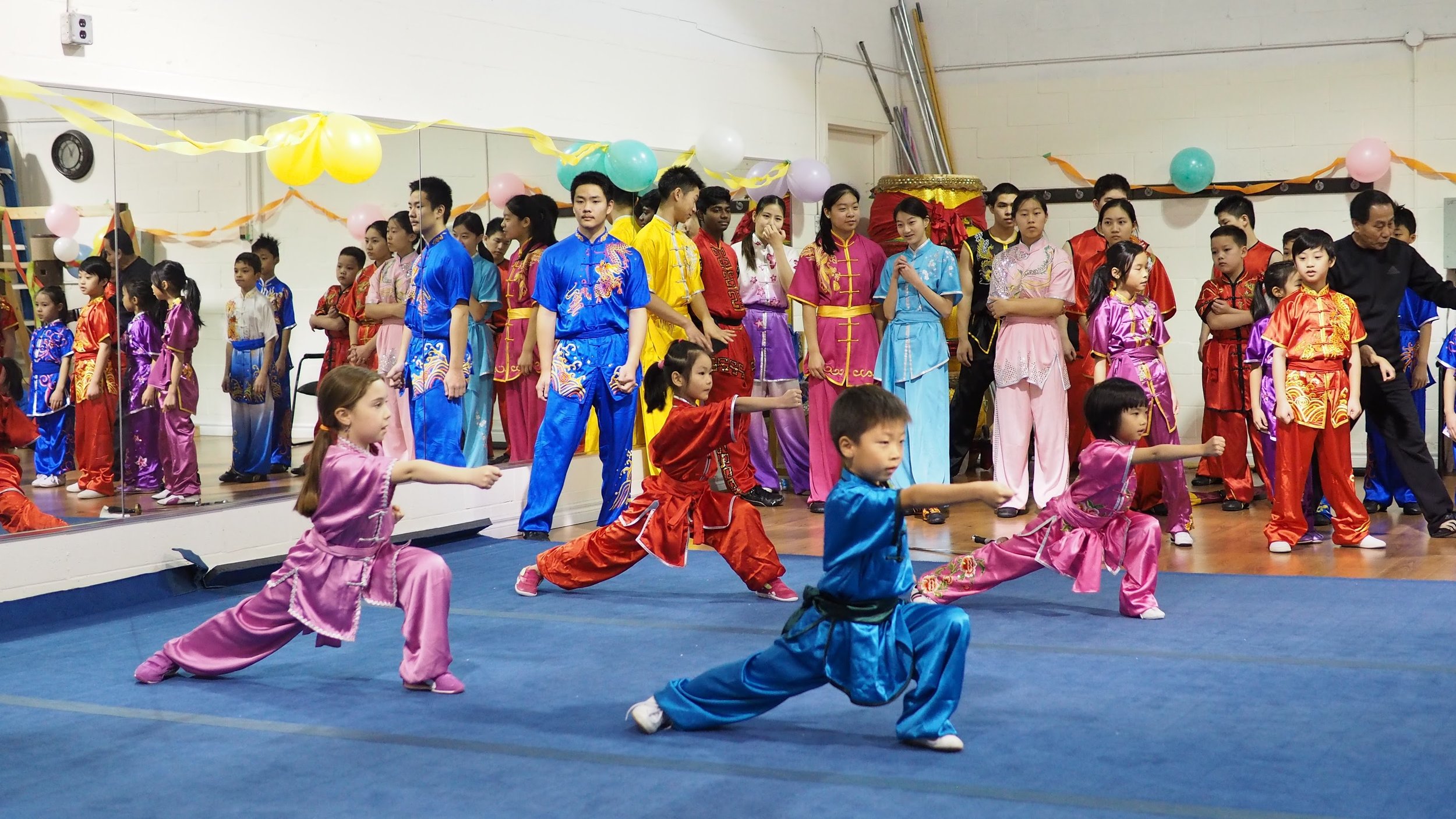 Wayland_Li_Wushu_2016_Holiday_Party_Jitiquan.JPG