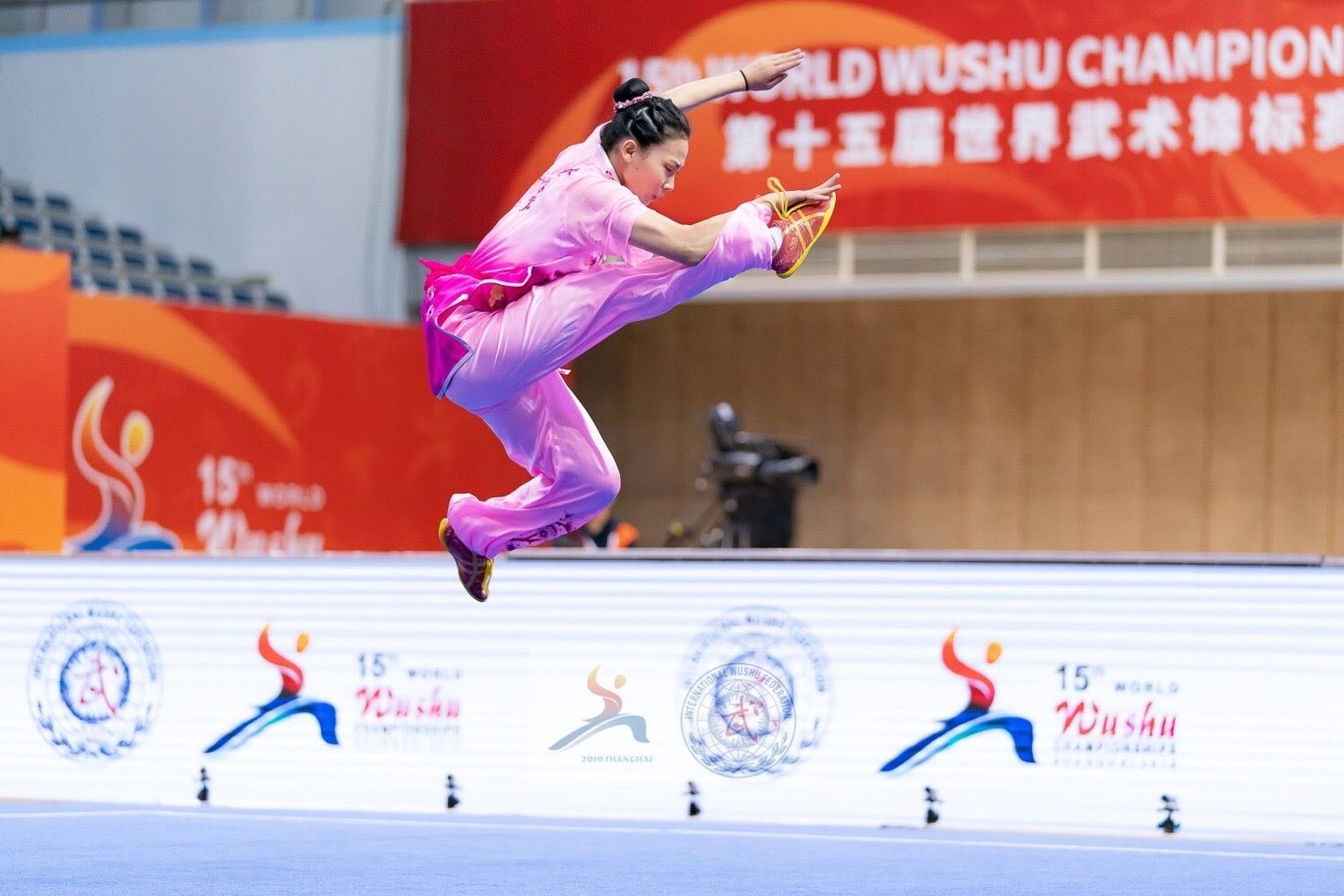 wayland-li-wushu-team-canada-erica-world-champion-2019-10.jpg