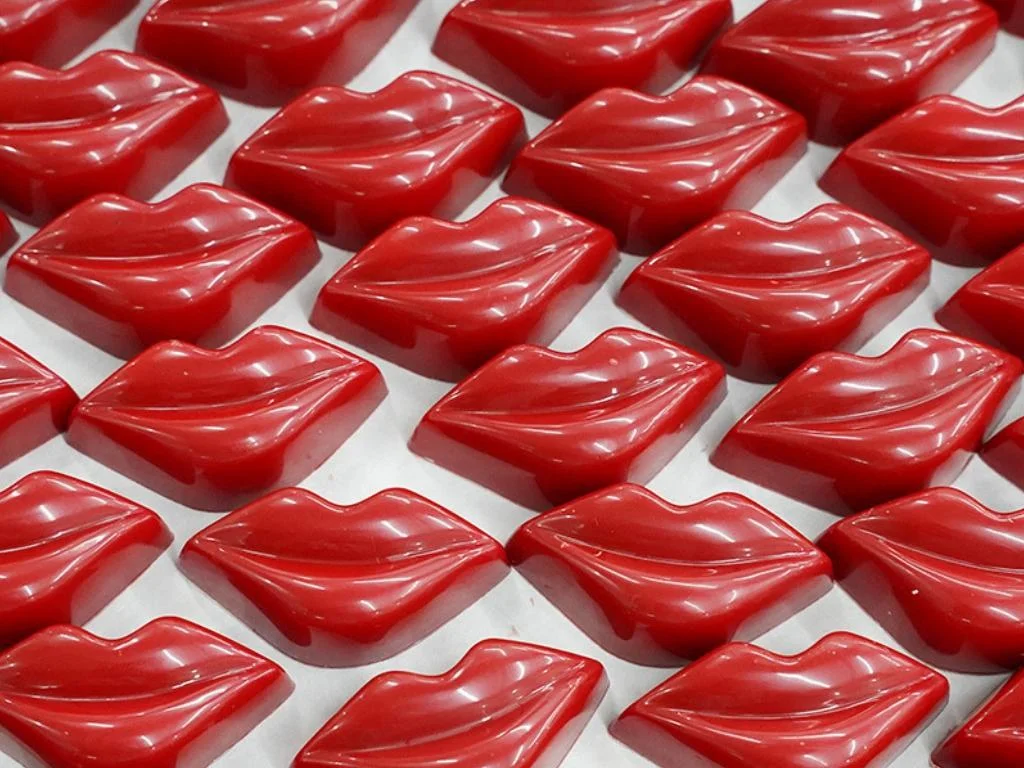 Red lip chocolate.jpg