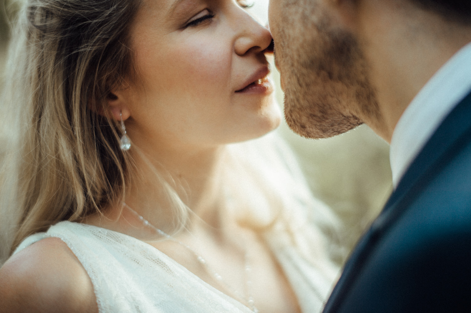 Elopement-After Wedding Shooting-Hochzeitsreportage-Böhmische Schweiz-Sächsische Schweiz-Inspiration-Hochzeitsfotograf-Aachen-Kevin Biberbach-KEVIN Fotografie-Fujifilm-Hochzeitswahn-Hochzeit-37.jpg