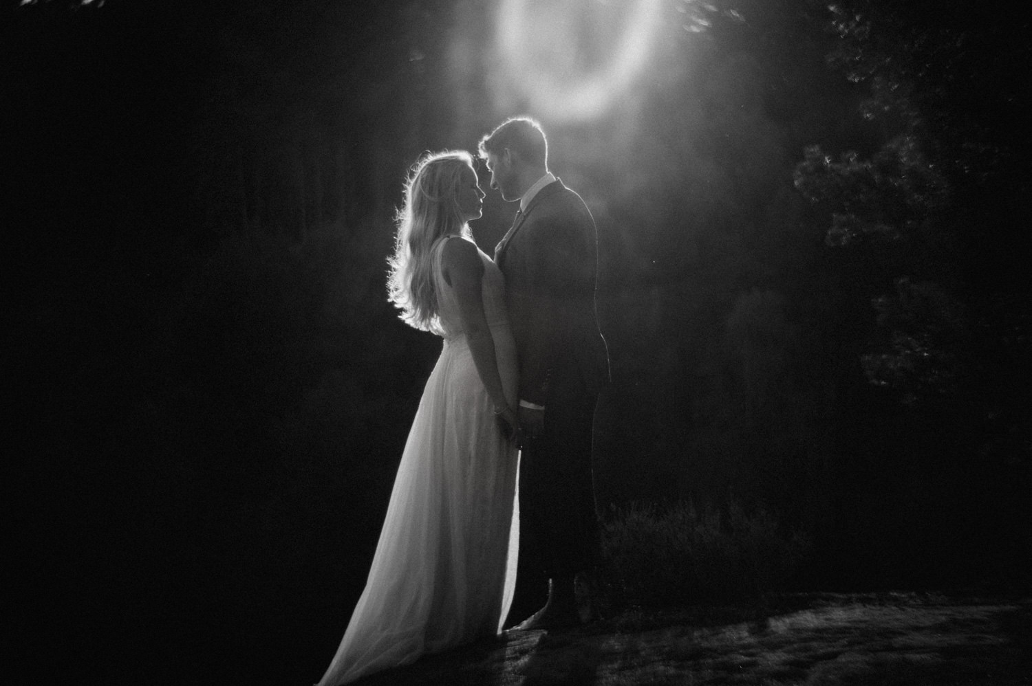 Elopement-After Wedding Shooting-Hochzeitsreportage-Böhmische Schweiz-Sächsische Schweiz-Inspiration-Hochzeitsfotograf-Aachen-Kevin Biberbach-KEVIN Fotografie-Fujifilm-Hochzeitswahn-Hochzeit-68.jpg