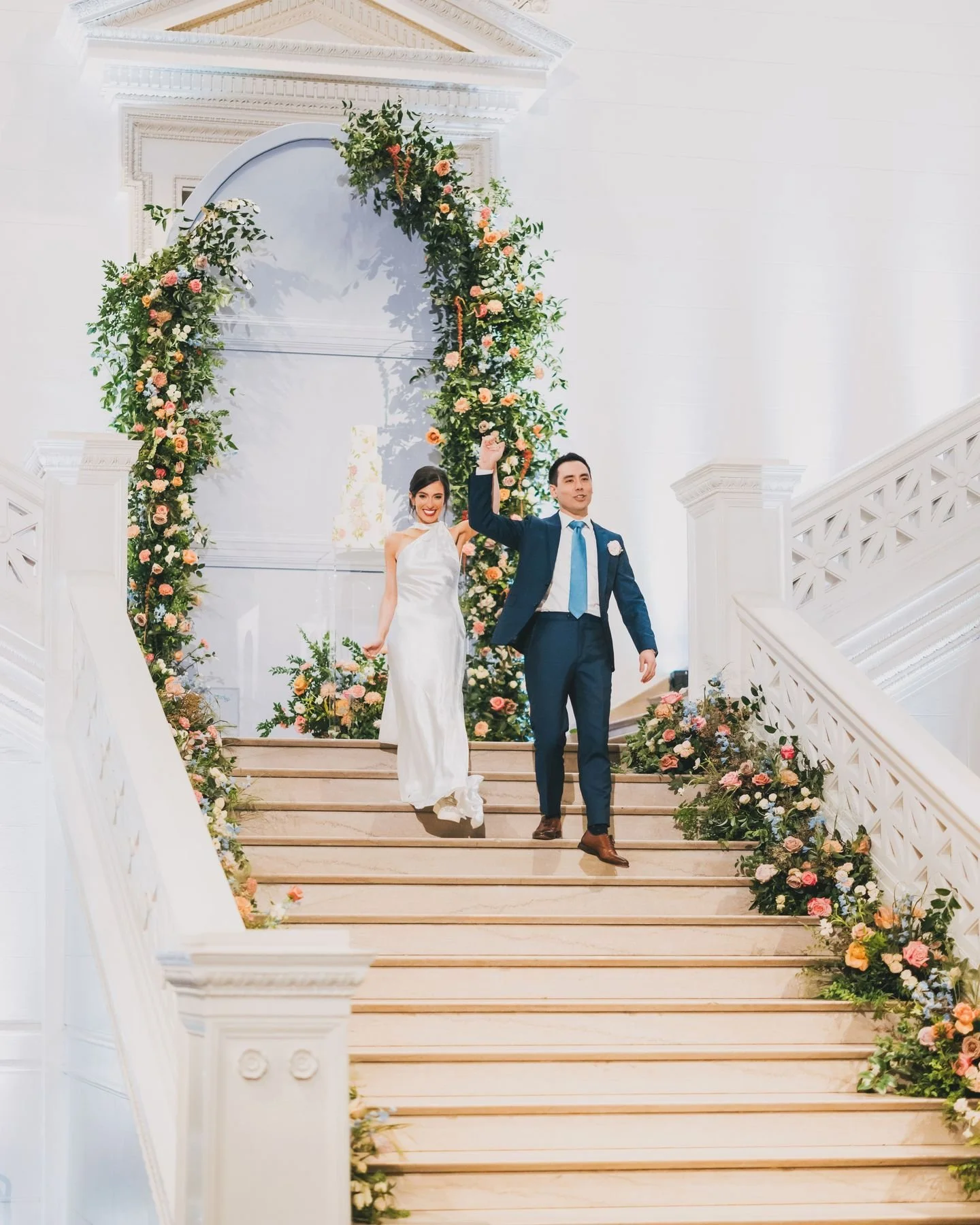 The iconic New Orleans Museum of Art staircase is one of our favorite spots for couples who want that spectacular, grand entrance moment!

Photographer: @wearetherylands
Planner: @amandapriceevents
Venue: @neworleansmuseumofart
Florist: @hummingbirdf