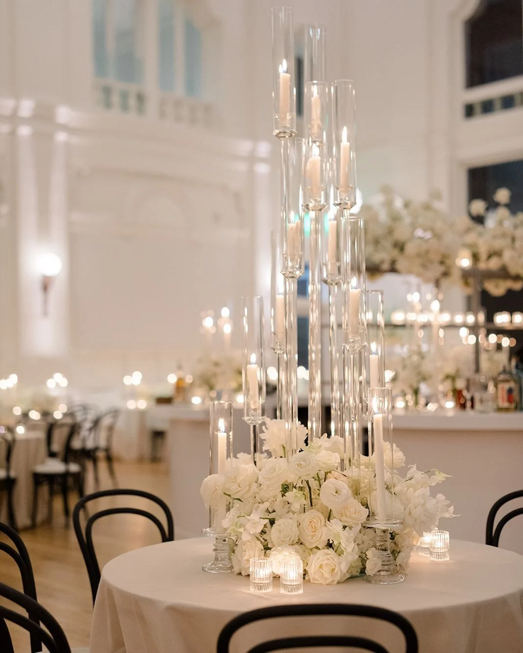 Where timeless elegance meets modern romance ✨

Photographer: @brookeboydphotofilm
Planner: @amandapriceevents
Florals &amp; Candles: @bellabloomsfloral
Venue: @boardoftradenola
Lighting: @radiant_rentals_nola
Furniture: @distressedrentals
Rentals: @