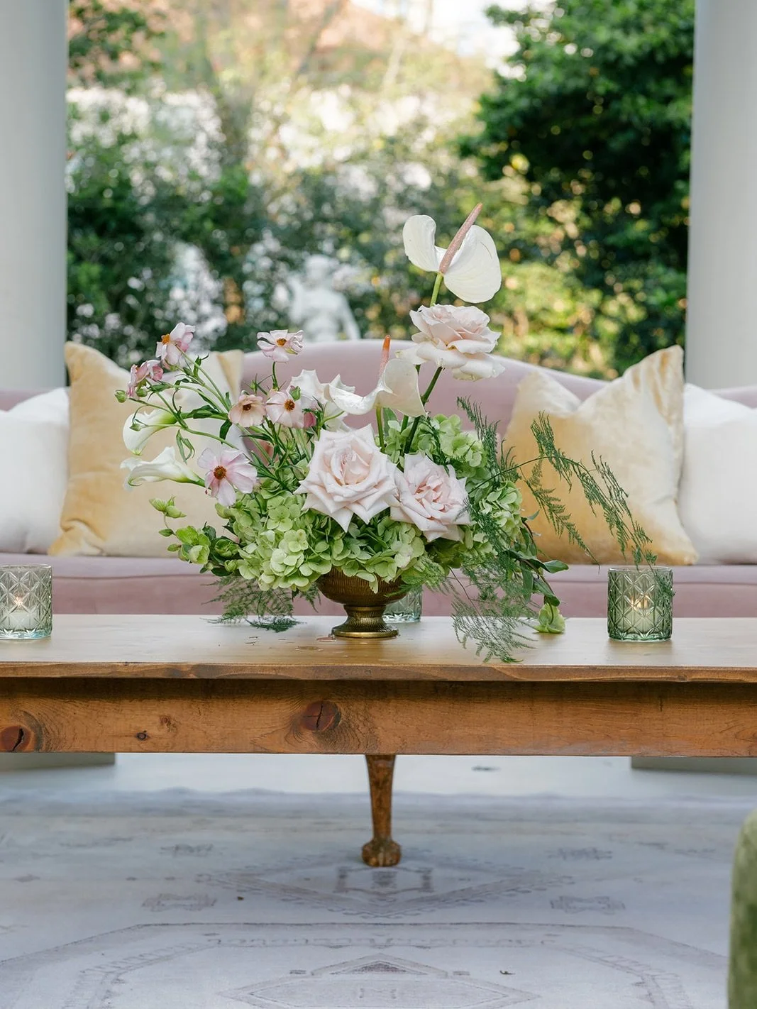 Elegant &amp; romantic with a touch of that garden party vibe

Photographer:&nbsp;@andrewalwertstudios
Planner:&nbsp;@amandapriceevents
Reception Venue:&nbsp;@elmsmansion
Furniture Rentals:&nbsp;@distressedrentals
Rentals:&nbsp;@exploreelement
Floris