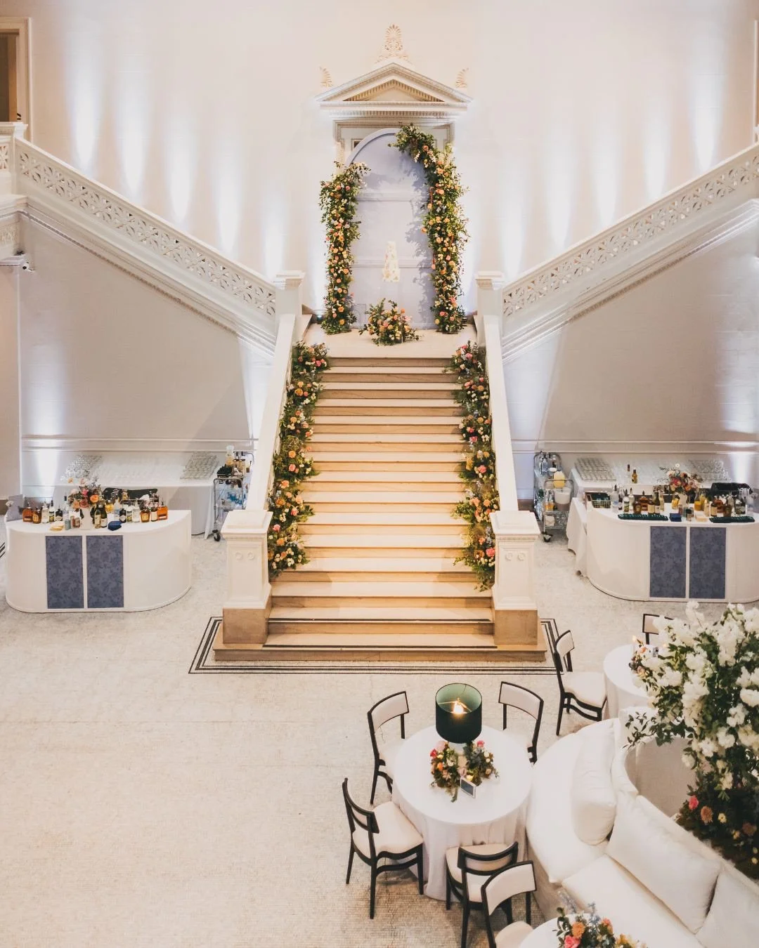 When NOMA is the wedding venue, we already know it&rsquo;s going to be incredible. 

Photographer: @wearetherylands
Planner: @amandapriceevents
Venue: @neworleansmuseumofart
Florist: @hummingbirdfloralstudio
Videographer: @isaacsuttlefilms
Speciality