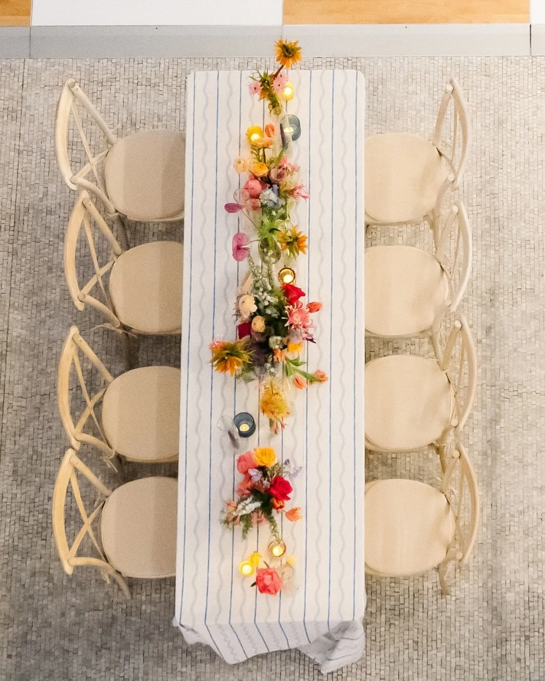 A wedding designed by a fabulous artist is destined to feel like a moment in time, a piece of its own art collection. 

Every detail curated, every element intentional.

Photographer: @anniecooper.photography
Planner: @amandapriceevents
Designer, Sta