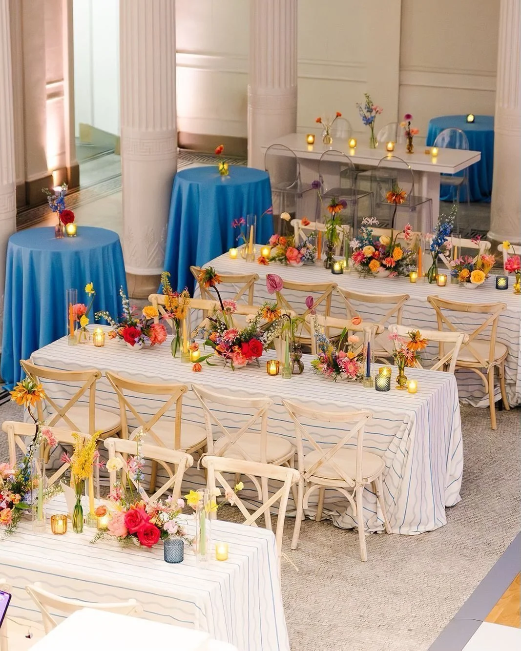 The color, texture and artistry that @coreypaige_designs brought to the @neworleansmuseumofart was nothing short of perfection.

Photographer: @anniecooper.photography
Planner: @amandapriceevents
Designer, Stationery &amp; Papergoods: @coreypaige_des