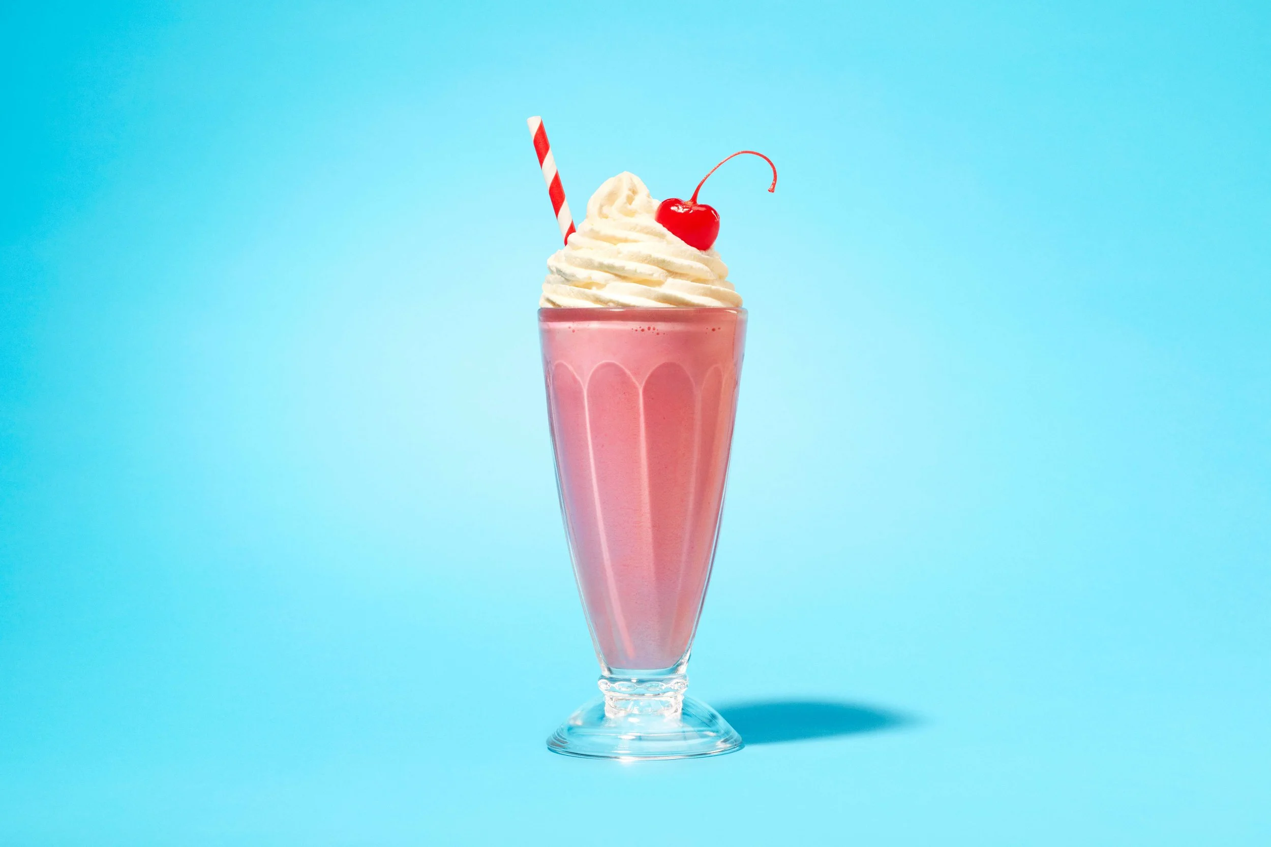 DFO-Summer_01-Milkshake_0087-V3-2-red.jpg