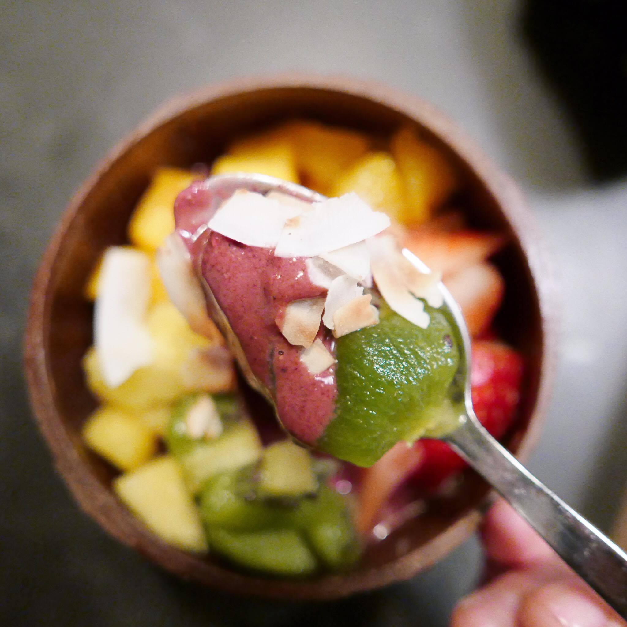 Acai Bowl with the Sweet Crème Coconut Milk Creamer