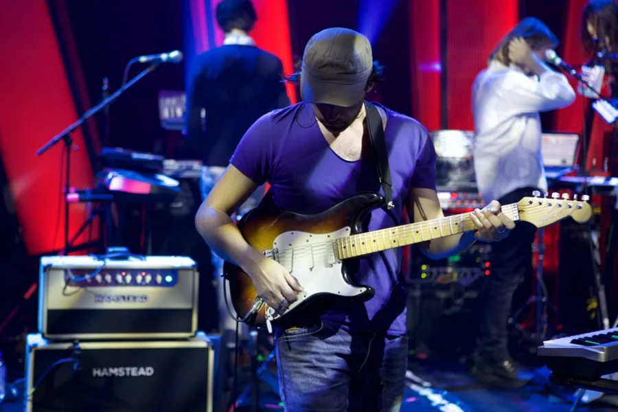 Jamie Amp Page Shot.jpg