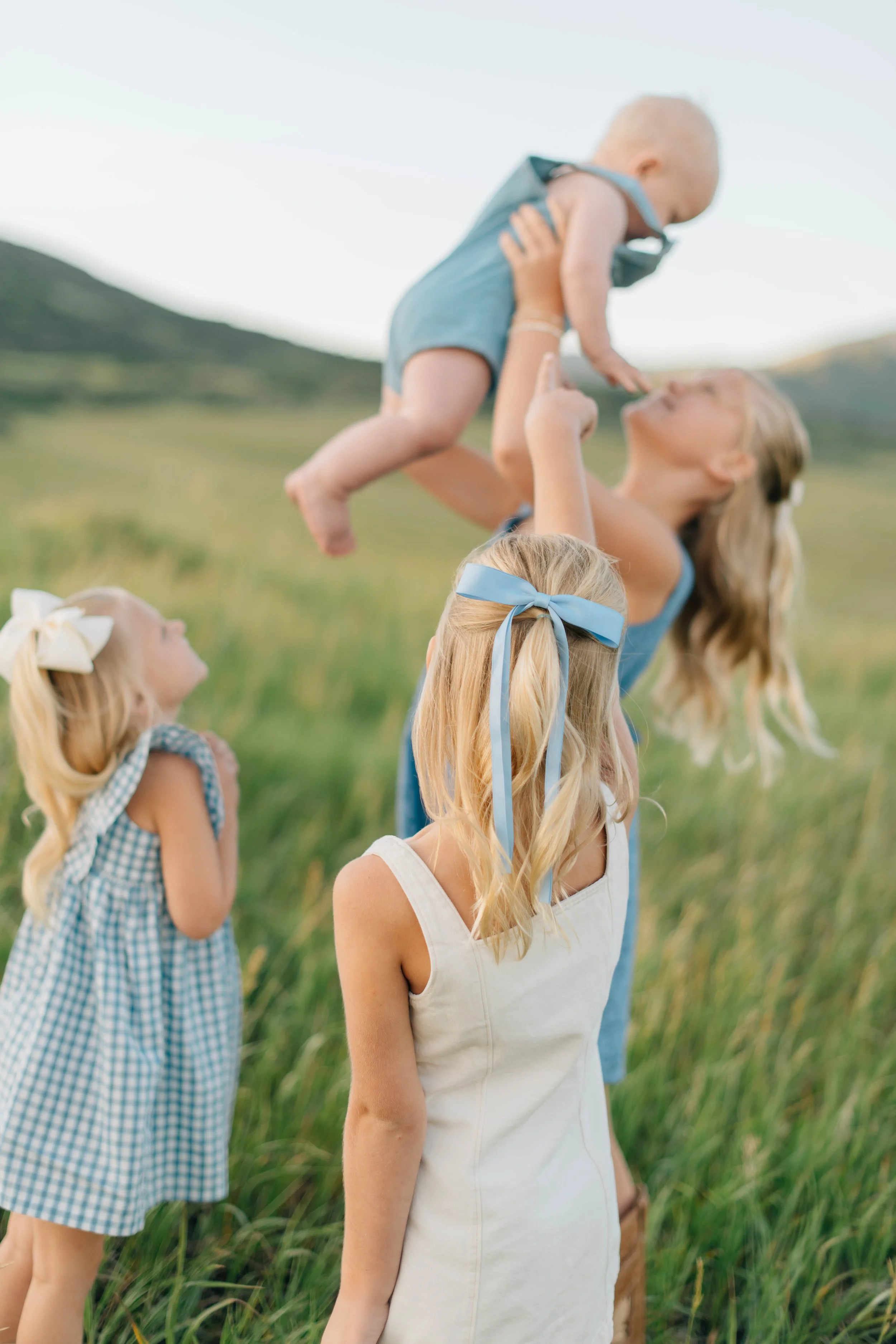 The Best Time for Family Photos in Steamboat Springs During Summer