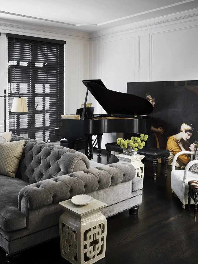 007_P.V.W._831Mason_LivingRoom2_52.jpg