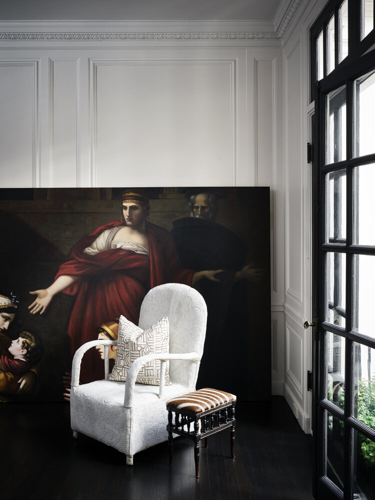 008_P.V.W._831Mason_LivingRoom1_32.jpg
