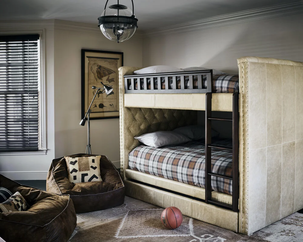 027_P.V.W._831Mason_KidsRoom_138.jpg