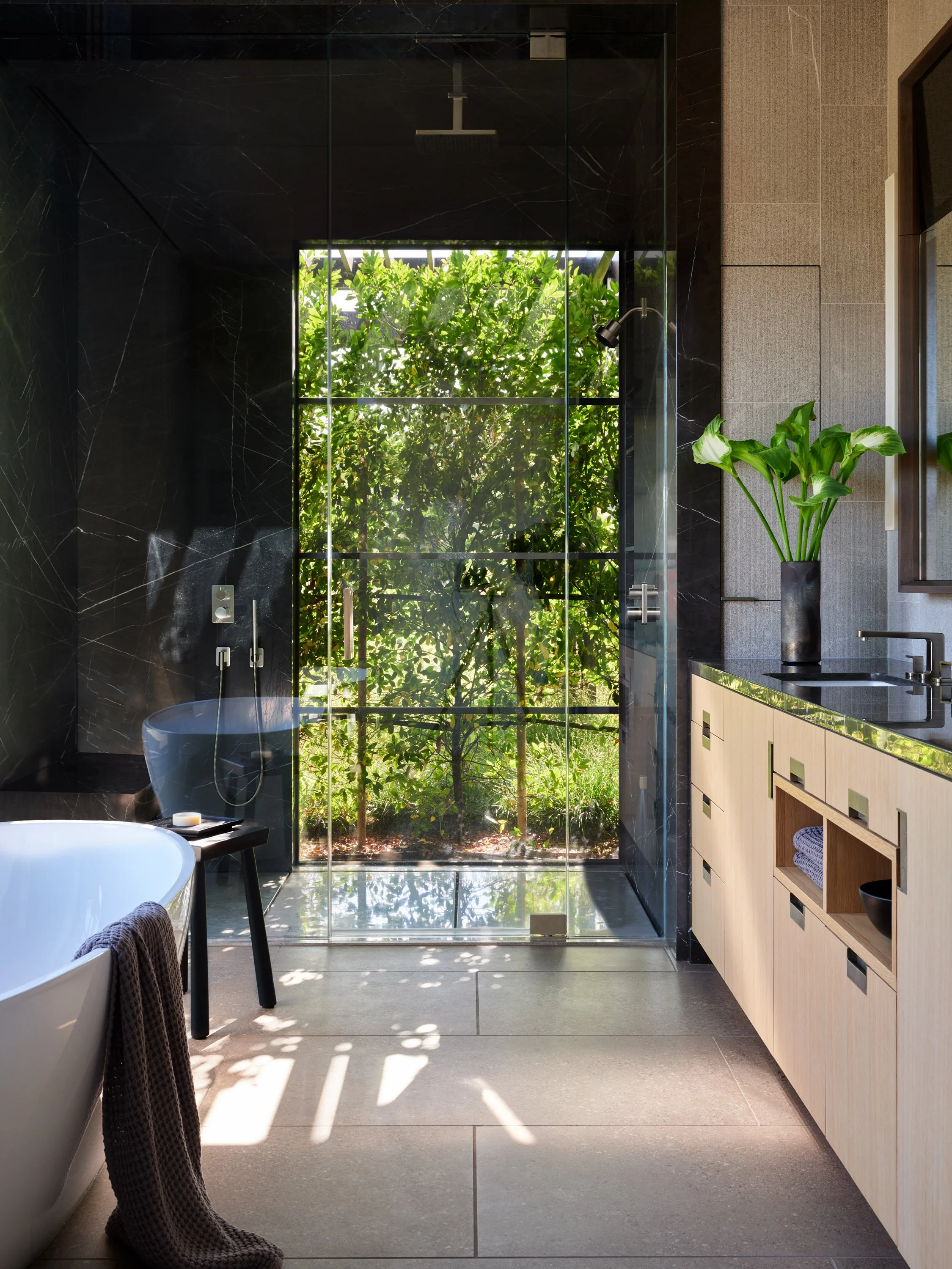 056_Primary Bath_RD_SWGE_0039_F2.jpg