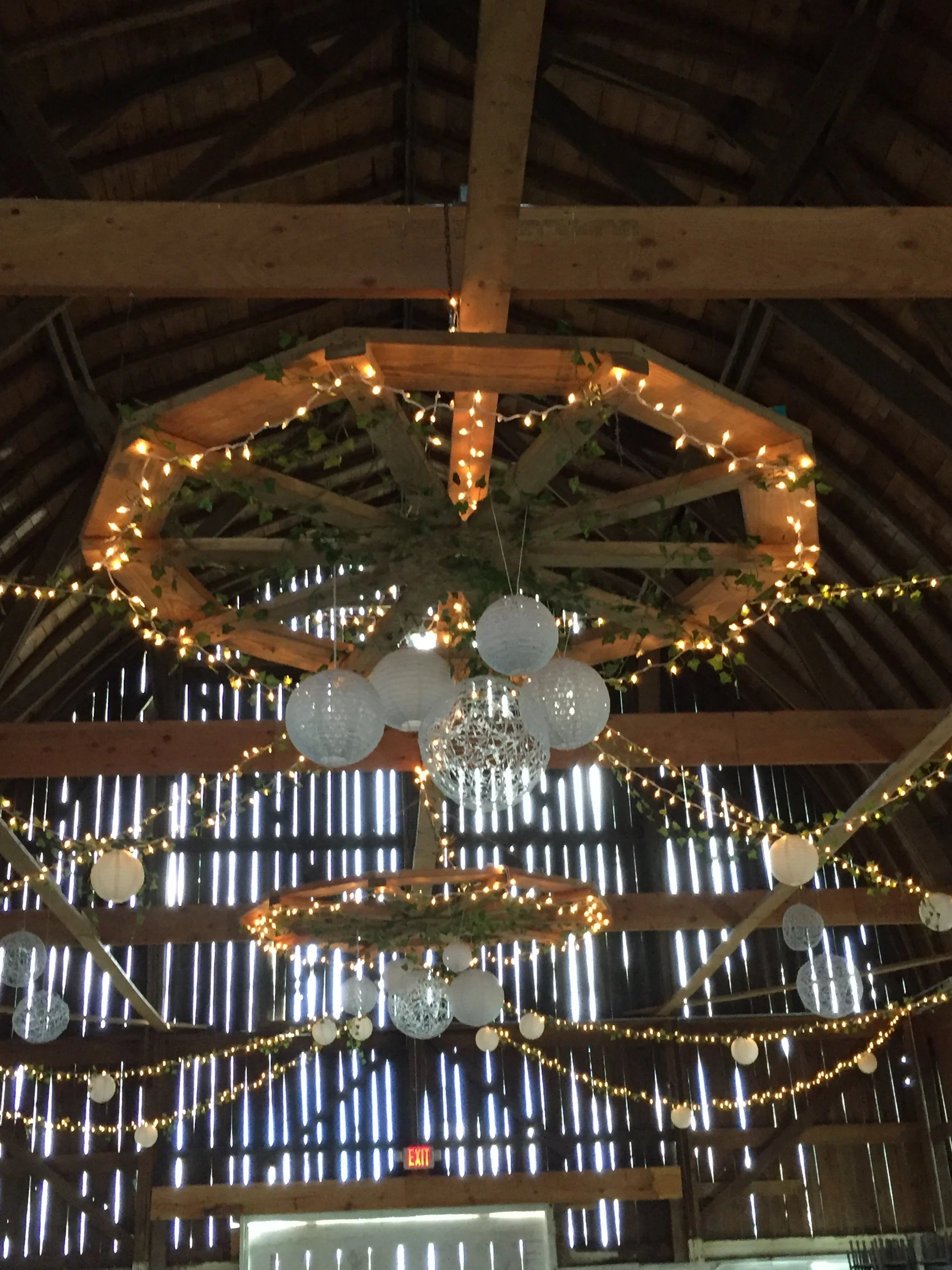 barn celing.JPG