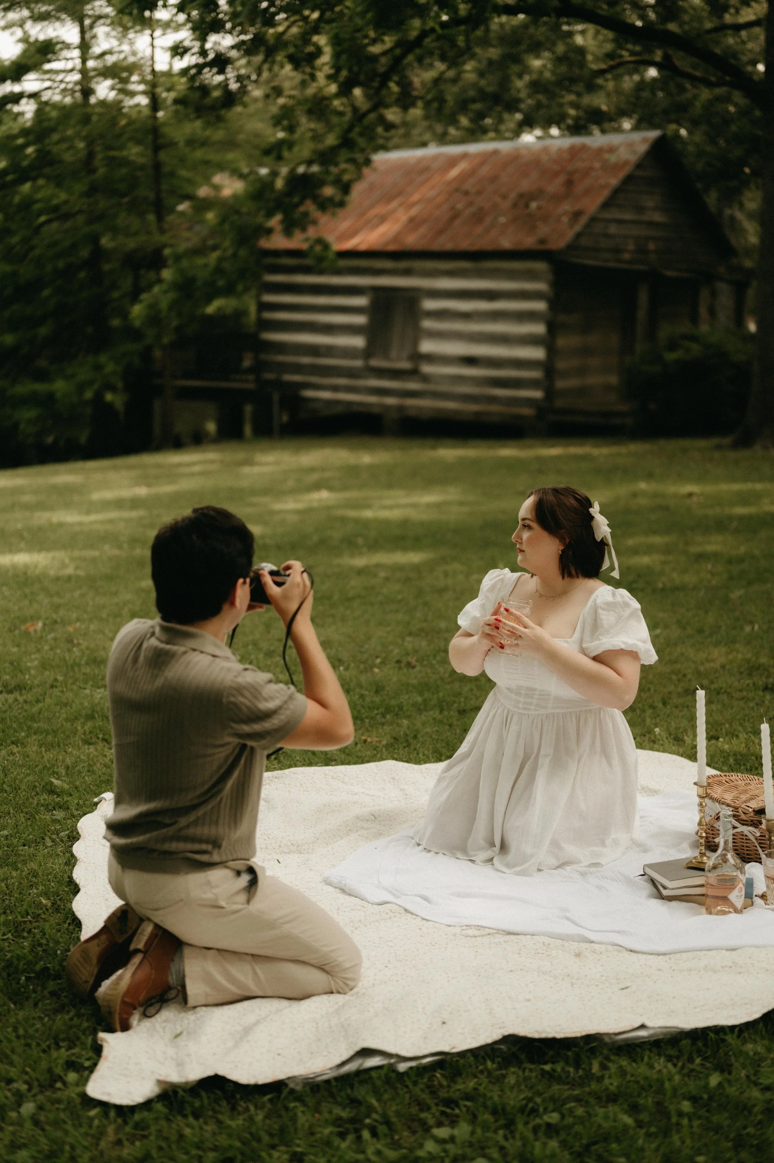 Picnic engagement session in Memphis Tennesse, moody Memphis wedding photographer, cinematic Memphis wedding photographer, Memphis documentary wedding photographer, Memphis engagement photos, Shelby Farms engagement photos