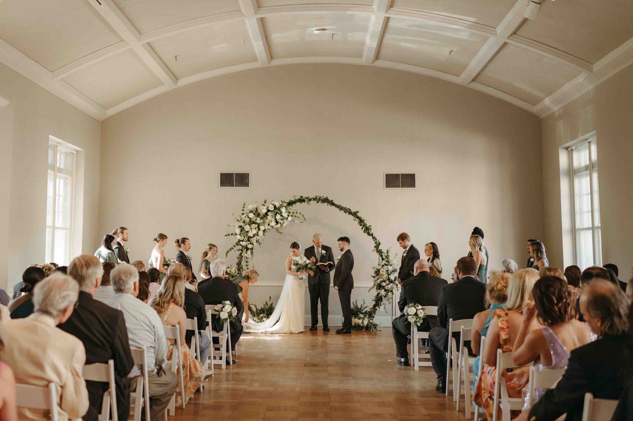 Memphis Pink Palace Museum of Science and History wedding, moody Memphis wedding photographer, cinematic Memphis wedding photographer, Memphis documentary wedding photographer, Memphis museum wedding, editorial Memphis wedding photographer